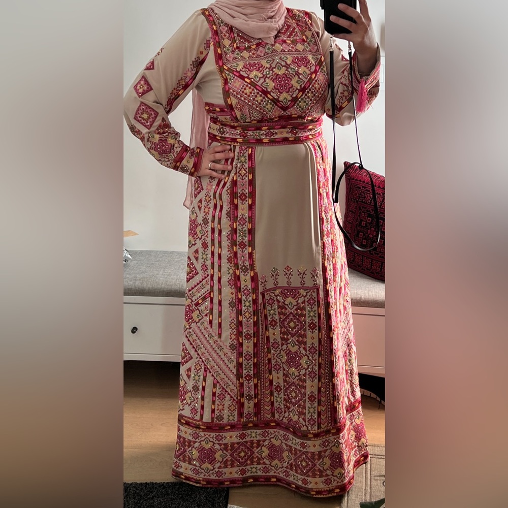 Beautiful Beige/Burgundy Full Embroidered Palestinian Thobe